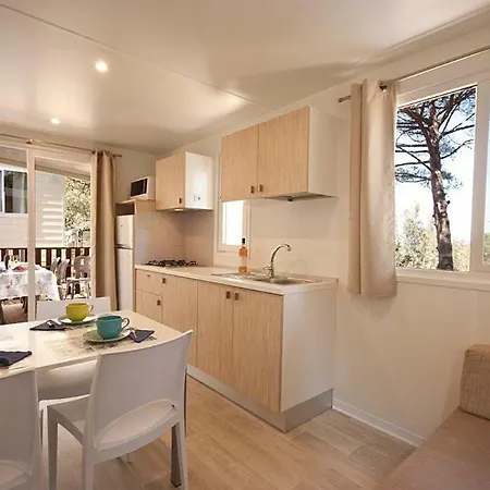 Acquaviva Village Camping Vakantiepark Portoferraio