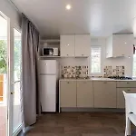 Acquaviva Village 홀리데이파크 포르토페라이오